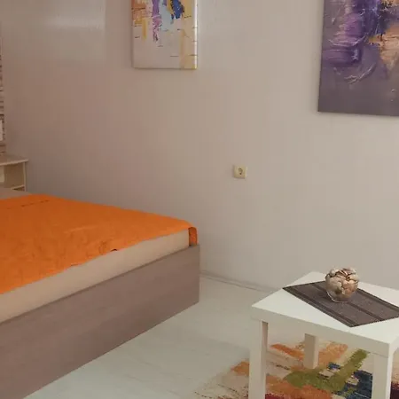 Julia's Place Apartman