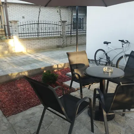 Julia's Place Appartement *