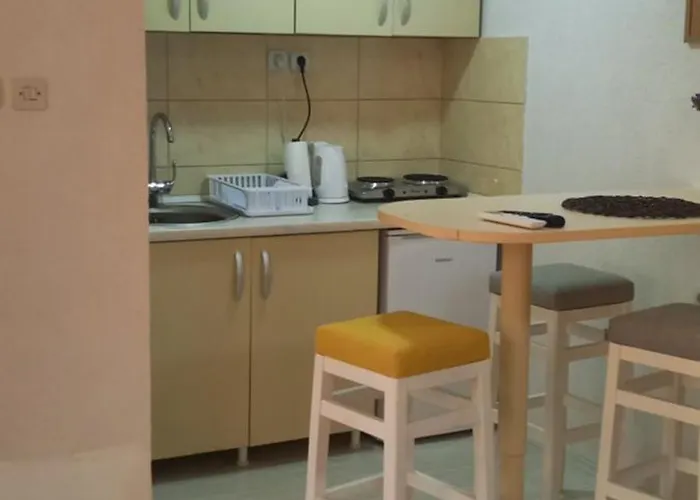 Julia's Place Скоп'є