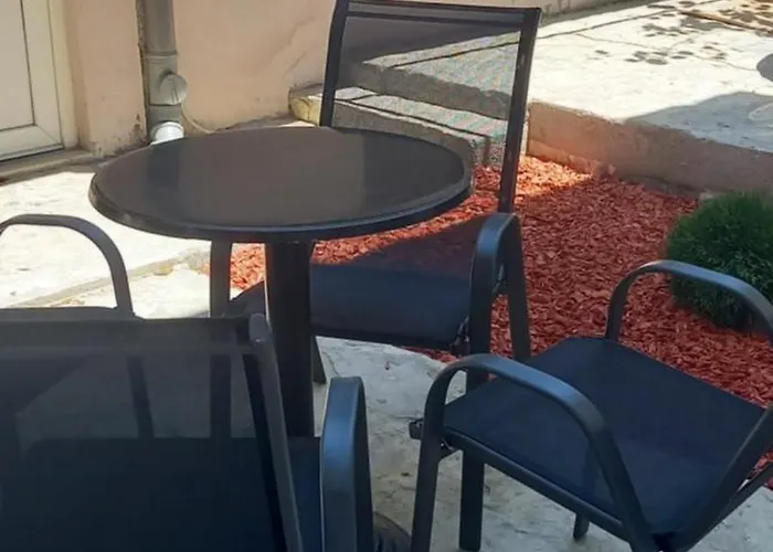 Julia's Place Скоп'є